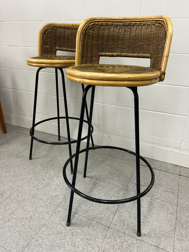 Wicker bar stool pair