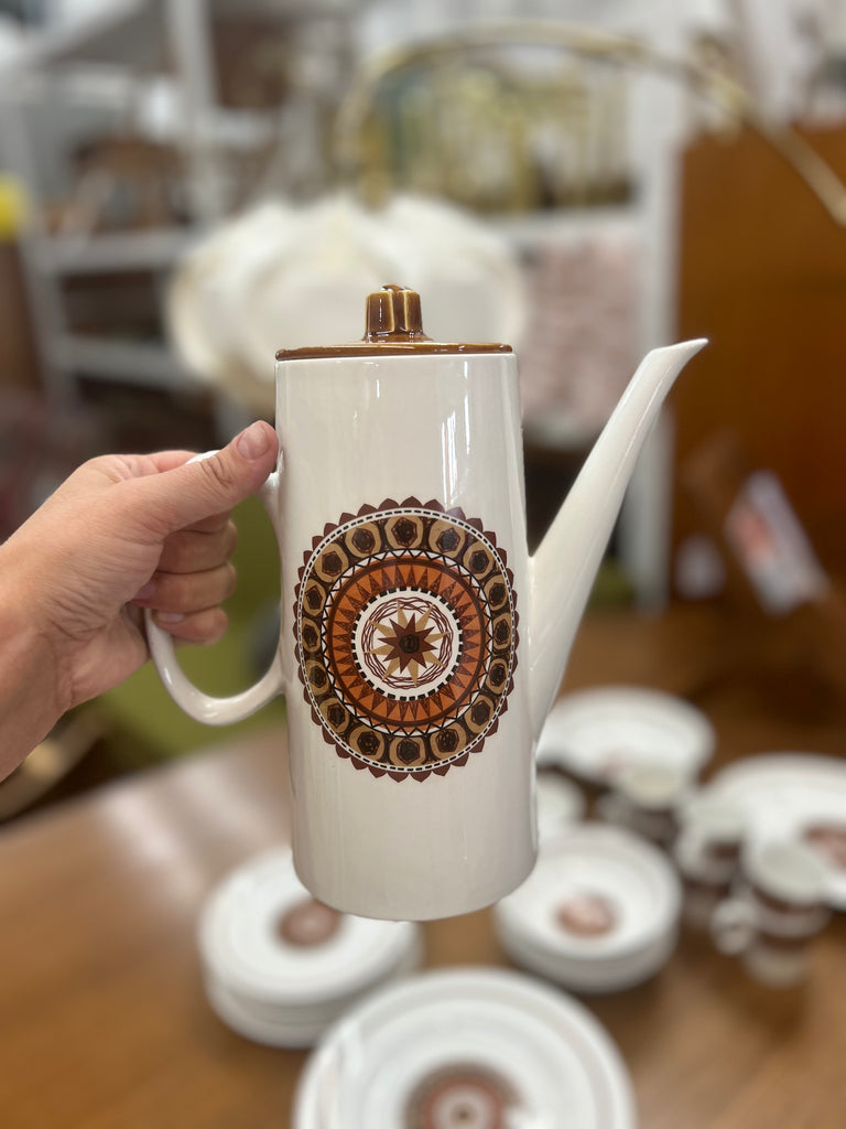 Swinnerton 1970’s dishset