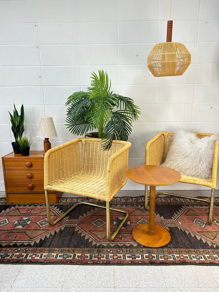 Teak & Jute string light fixture