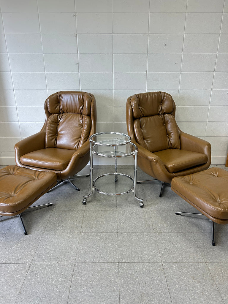 Egg chair and ottoman pair