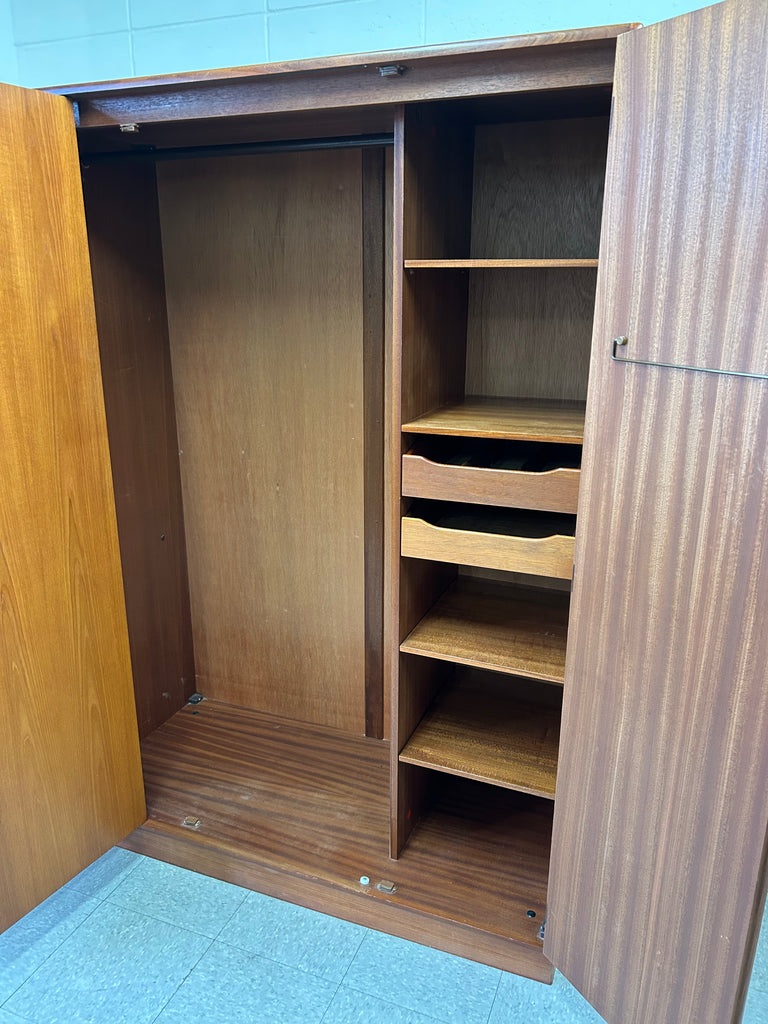 Danish bifold closet