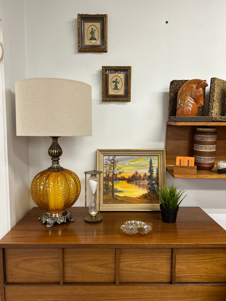 Amber glass table lamp